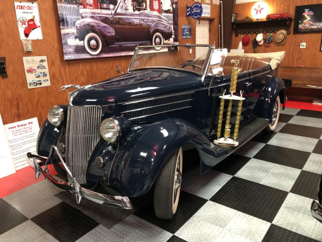 1936 Phaeton